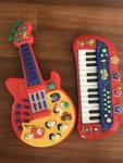 Wiggles keyboard & guitar 