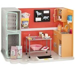 Healthy Paws Vet Clinic with Box