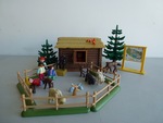 Playmobil Children`s Zoo