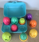 Hide & Squeak Bright Eggs & Chicks