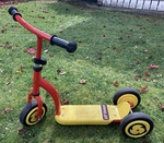 Scooter - red & yellow