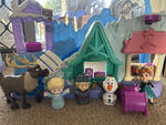 E-5318: Frozen Arendelle Sledding Adventures Playset 