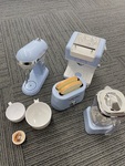 E-4374: Kitchen Set