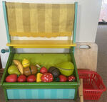 Market stall with Velcro Food Set