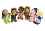 Around the world puppet set of 6