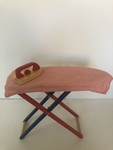 392: IRONING SET