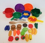 1057: Cooking Set & Food