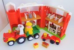 Fisher Price Little People Barn / Farm #A