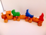 WOODEN ANIMAL TRAIN