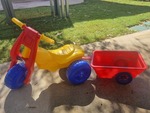 H109: Trike buggy with trailer