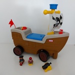 Play n' Scoot Pirate Ship