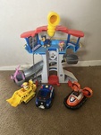 Paw Patrol Tower, Vehicles & Pups