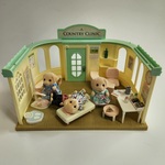 Sylvanian Families Doctors Clinic 
