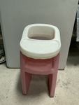 175: High chair (doll / toy size)