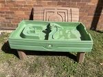 Water / sand table