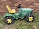 Tractor (peddle 4 wheels)