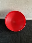 36: Red spinning dish 03
