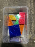 Magnetic building tiles 