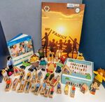 My Family & Families Around the World Kit