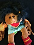 Auslan Signing Puppet:  Girl
