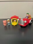 Cocomelon Tractor & Chicken Coop