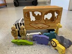 Safari Animal Rescue Truck (Melissa & Doug)