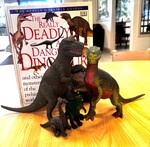 KDT12622: Dinosaur Pack Toy & Book Pack
