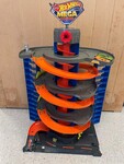 Hot Wheels Round Tower Ramp 