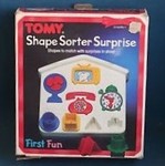 Tomy - Shape Sorter Surprise