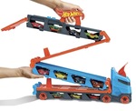 822: Hot Wheels Speedway Hauler