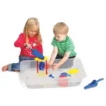 sand and water tray 4