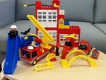 Duplo Fire Engine & Station