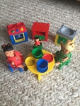Duplo Dolls