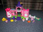 Fisher Price Pink Kingdom Palace