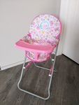 Collapsible doll highchair