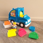 Little people Sing and Learn Recycling truck