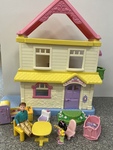 Fisher Price  My first dolls House and accessories