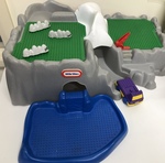 Building Scape Mountain Adventure