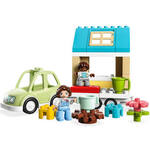 Duplo House on Wheels