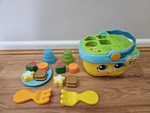 A479: Shapes & Sharing Picnic Basket