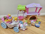 F271: Little People Fairy Treehouse and Princess Carriage