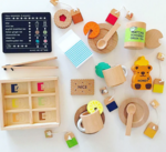 F251: Make Me Iconic Tea Set