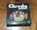 Cluedo Junior: The case of the missing chocolate cake