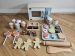 Baked food set