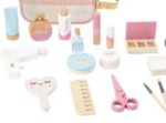E030: Wooden Make-Up kit