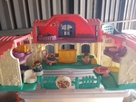 Fisher Price Little People House