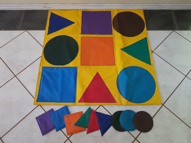 A815: Bean Bag Throw Mat