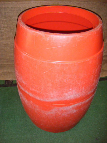 A901: Gigantos Play Barrel -red