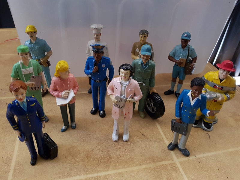 B937: Professional Block Play Set