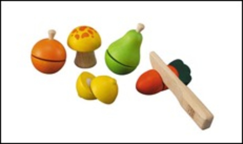 B124: Wooden Fruit & Veg 